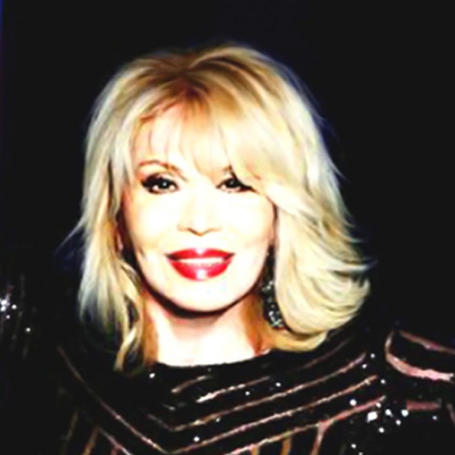 AMANDA LEAR