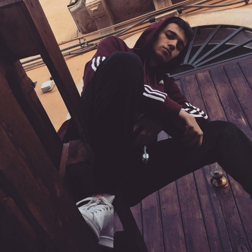 CLESS