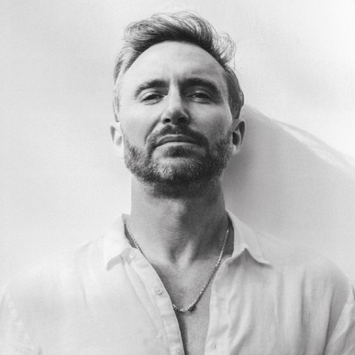DAVID GUETTA FEAT. SIA