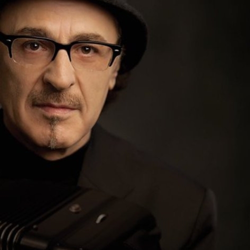 EDUARDO DE CRESCENZO