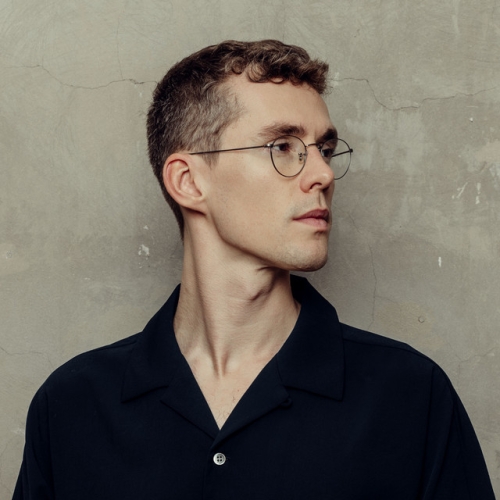 LOST FREQUENCIES