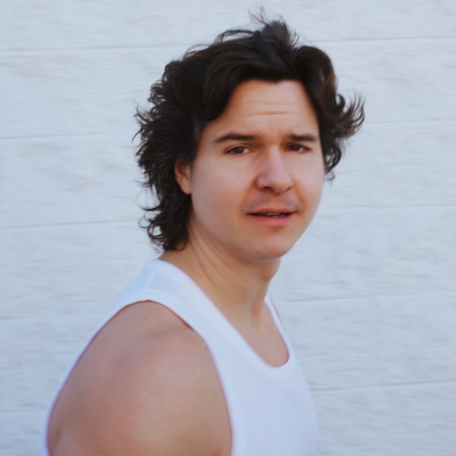LUKAS GRAHAM
