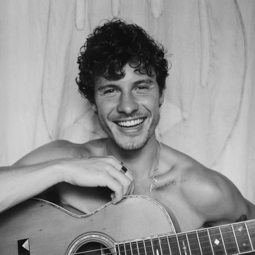 SHAWN MENDES