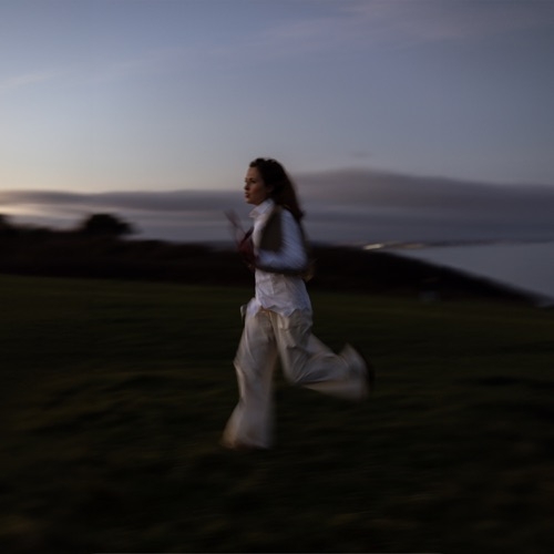 ALICE MERTON - RUN AWAY GIRL